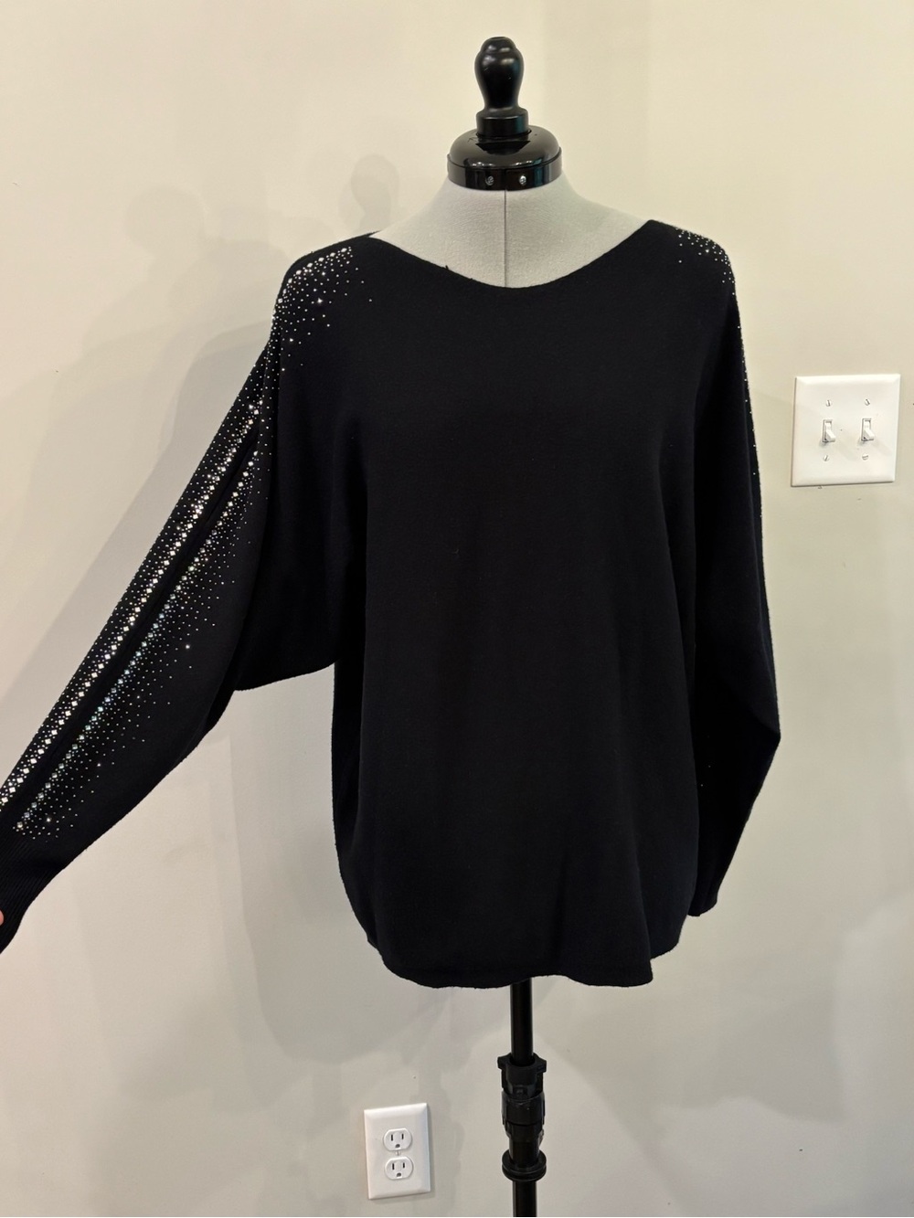 LIV Milano Black Rhinestone Embellished Sleeve Sweater‎ Sparkle Dolman 0167